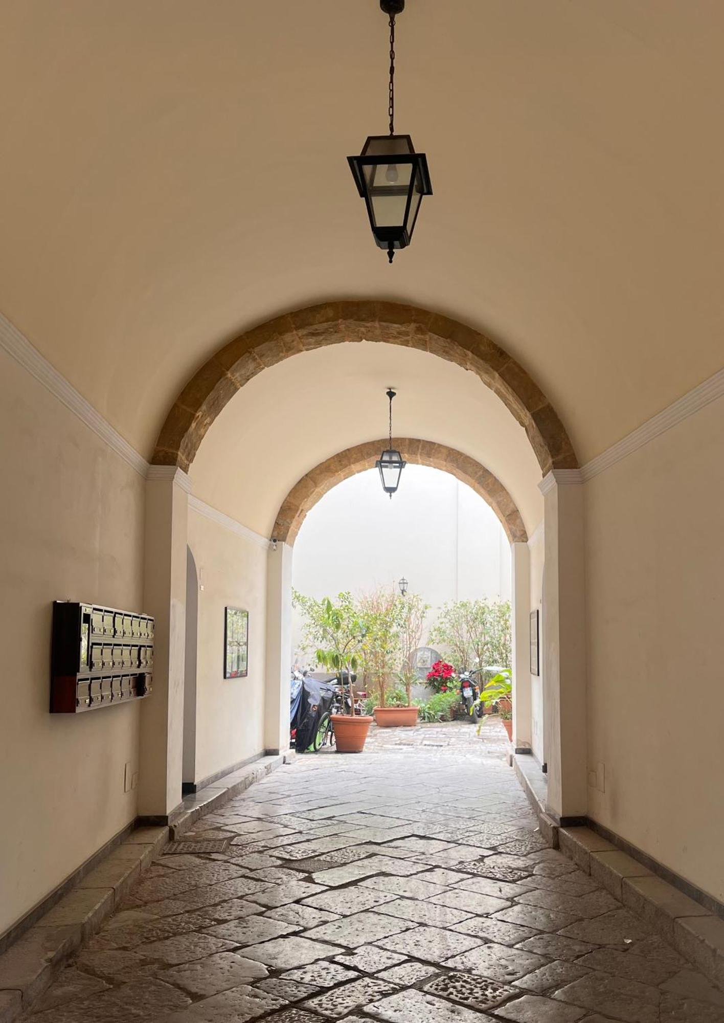 Palazzo Delle Logge Bed & Breakfast ปาแลร์โม ห้อง รูปภาพ